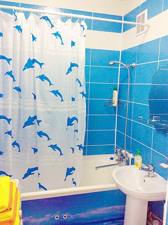 Bishkek House Apartment 3 エクステリア 写真